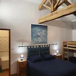 Domaine De La Sarrotte Bed and breakfast 3*