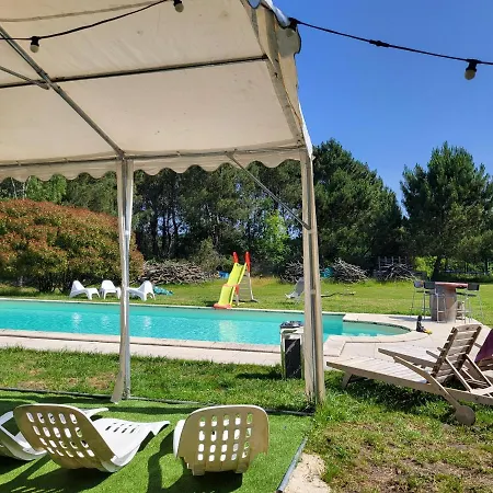 Bed & Breakfast Domaine De La Sarrotte