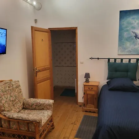 Domaine De La Sarrotte Bed & Breakfast