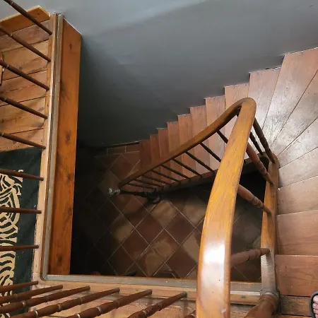 Domaine De La Sarrotte Bed & Breakfast *
